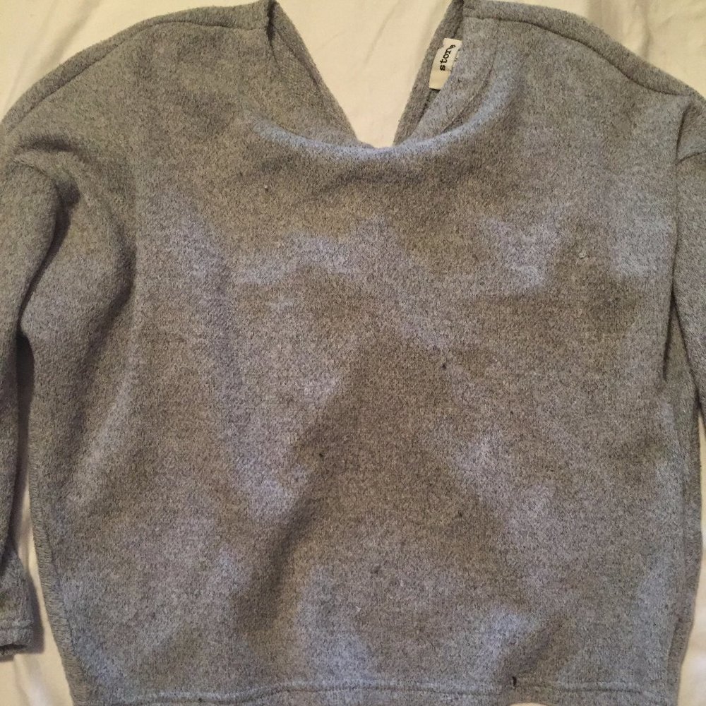 Cropped Grey Twist Back Sweater